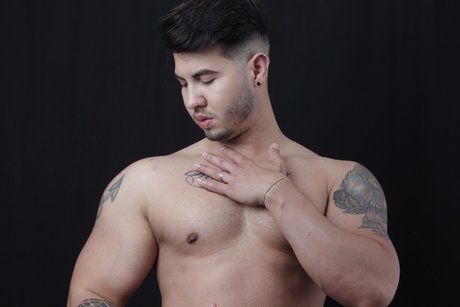 Foto di nudo di fuga di OnlyFans di Micky