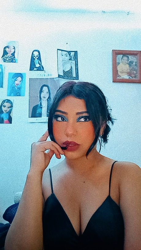Foto di nudo di fuga di OnlyFans di Mich Rodri