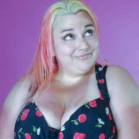 Foto di nudo di fuga di OnlyFans di Michelle Montana