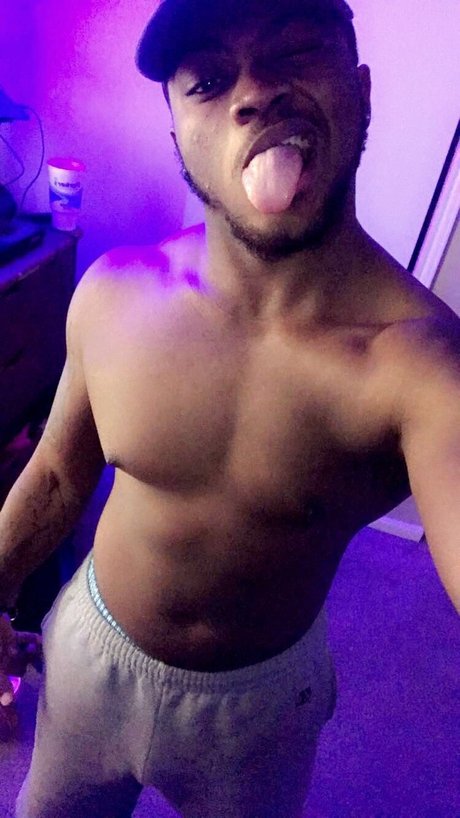 Foto di nudo di fuga di OnlyFans di Unck