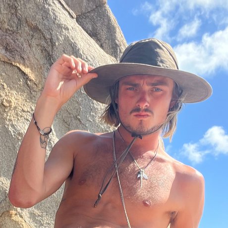 Foto di nudo di fuga di OnlyFans di Aussie Cal
