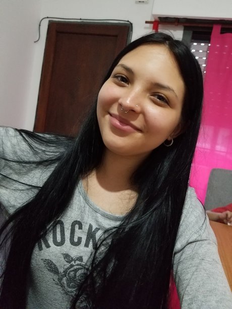 Foto di nudo di fuga di OnlyFans di Carol