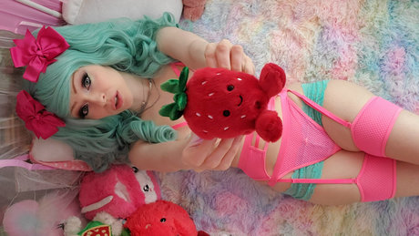 Foto di nudo di fuga di OnlyFans di Mintberrybunny