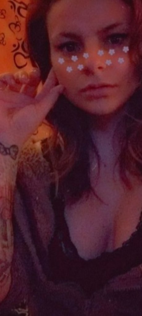 Foto di nudo di fuga di OnlyFans di Ministoner