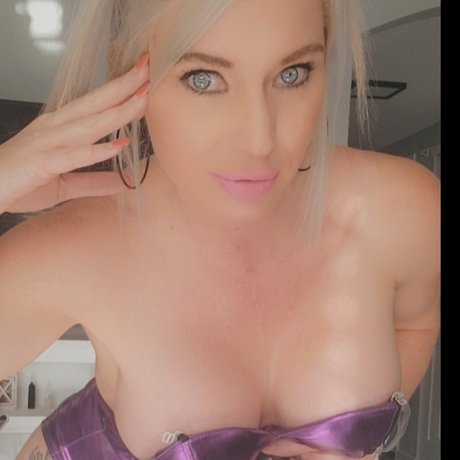 Foto di nudo di fuga di OnlyFans di Miss Mindy Mccall 