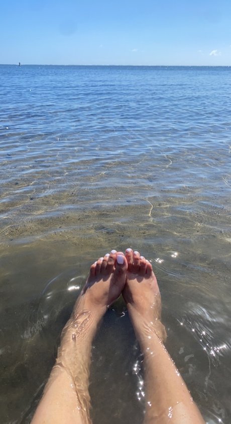 Foto di nudo di fuga di OnlyFans di Daliany Marie