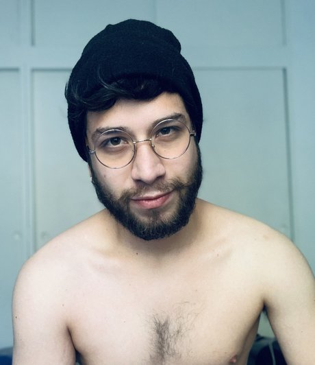 Foto di nudo di fuga di OnlyFans di Camilo Sichaca