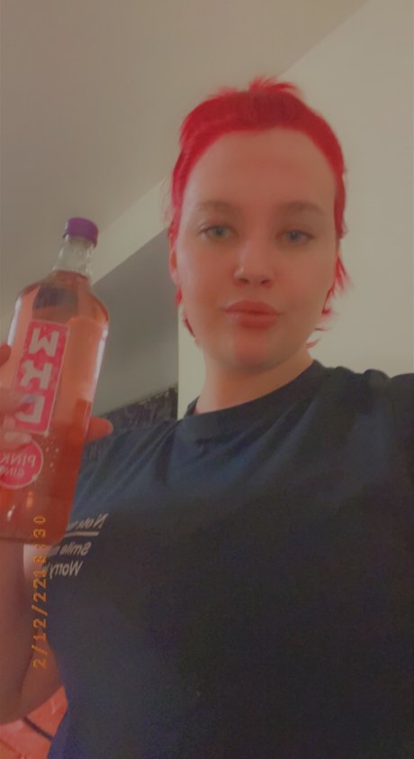 Foto di nudo di fuga di OnlyFans di Millie