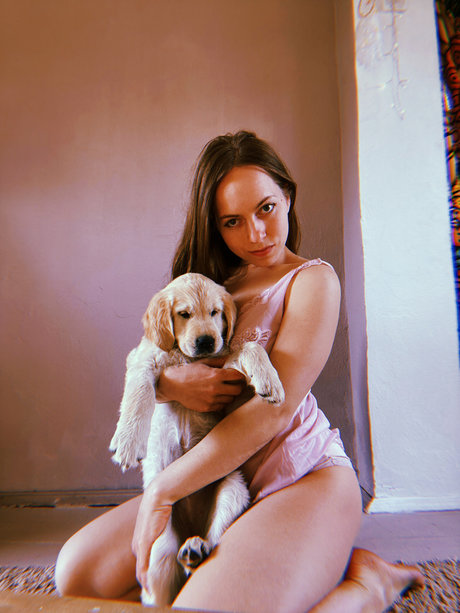 Foto di nudo di fuga di OnlyFans di Mila