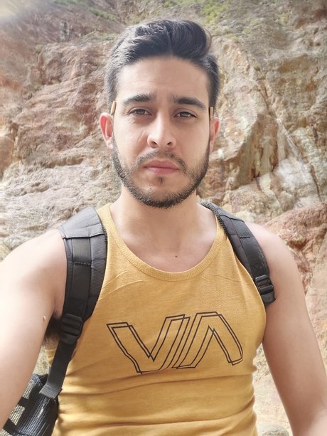 Foto di nudo di fuga di OnlyFans di Andrey Cm 