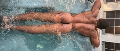 Foto di nudo di fuga di OnlyFans di Versemuscle Jock