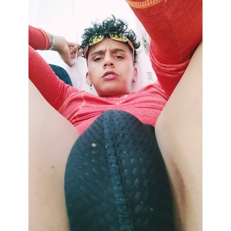 Foto di nudo di fuga di OnlyFans di Camilo Martnez