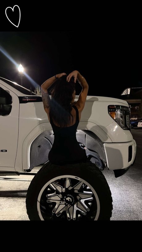 Foto di nudo di fuga di OnlyFans di Carharttqueen