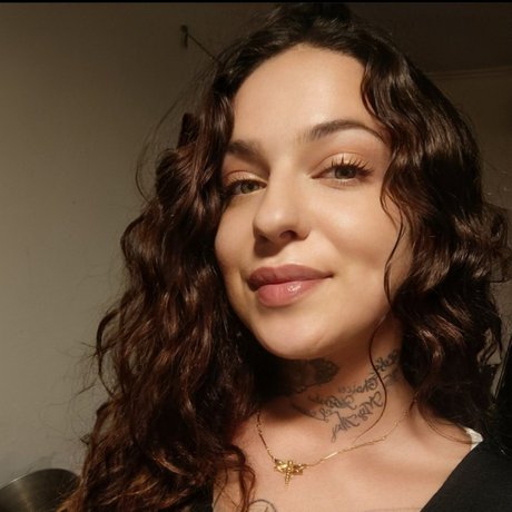 Foto di nudo di fuga di OnlyFans di Annabella