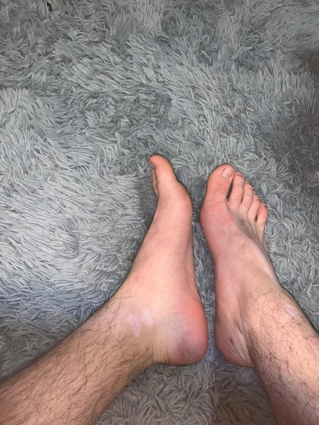Foto di nudo di fuga di OnlyFans di Military Feet