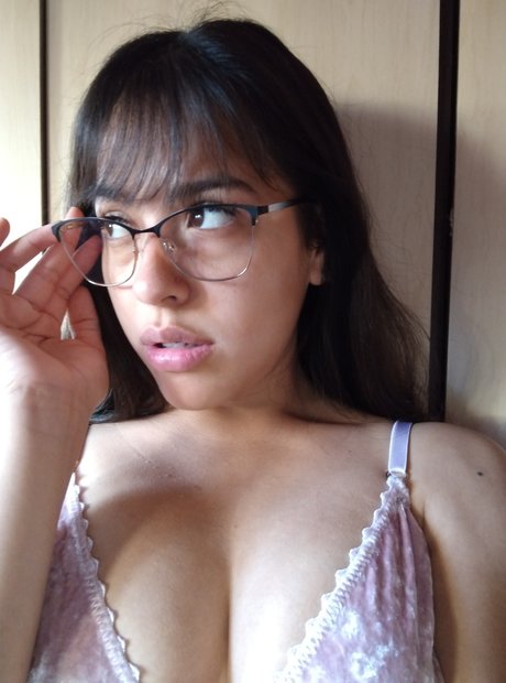Foto di nudo di fuga di OnlyFans di Milu