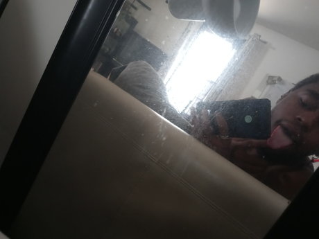 Foto di nudo di fuga di OnlyFans di David Lewis