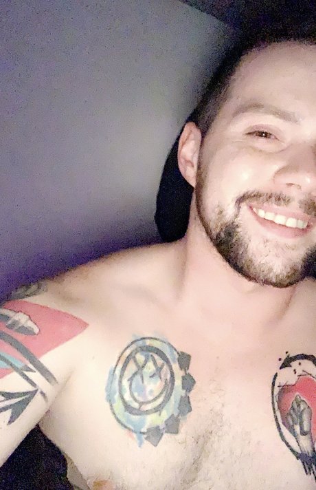 Foto di nudo di fuga di OnlyFans di Jonny Newf