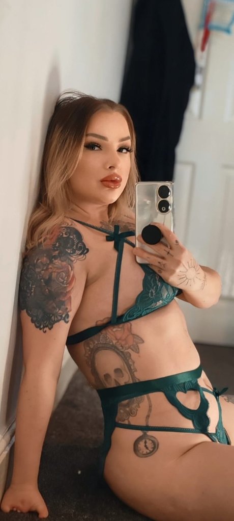 Foto di nudo di fuga di OnlyFans di Miss Sweetsin