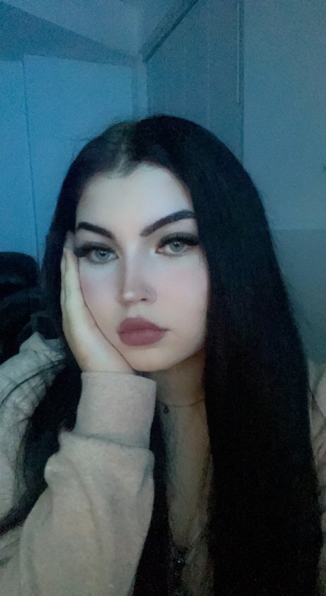 Foto di nudo di fuga di OnlyFans di Misiyis