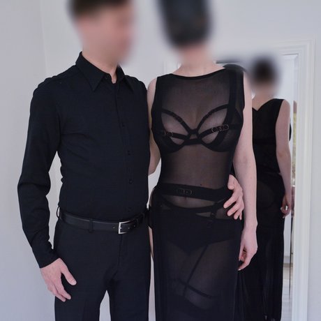 Foto di nudo di fuga di OnlyFans di Misha And Ian