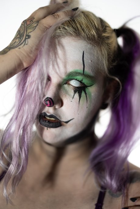 Foto di nudo di fuga di OnlyFans di Mischief The Clown
