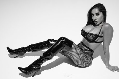 Miss Narmin