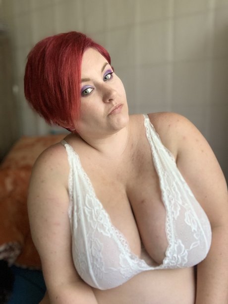 Foto di nudo di fuga di OnlyFans di  