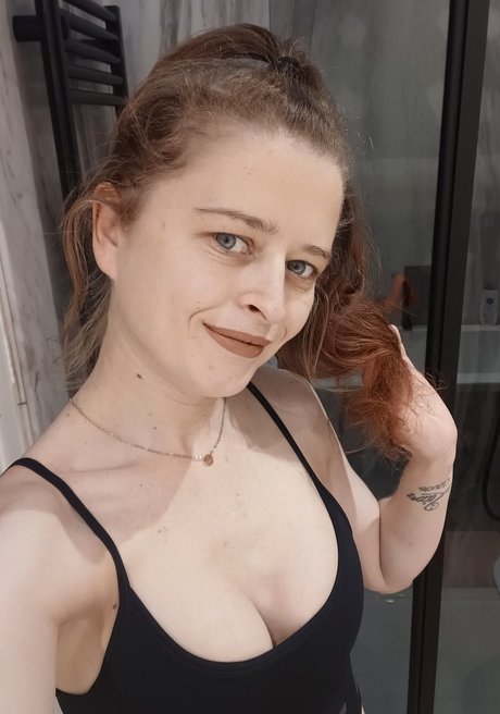 Foto di nudo di fuga di OnlyFans di Kay