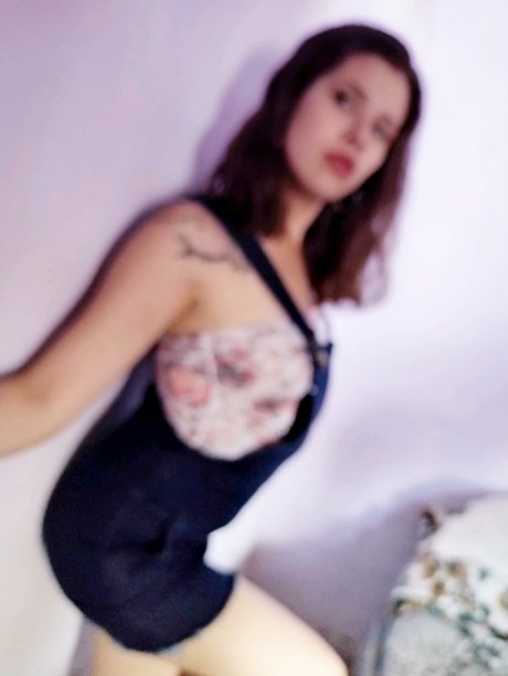 Foto di nudo di fuga di OnlyFans di Candas