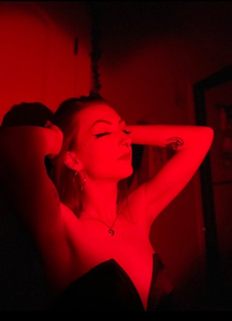 Foto di nudo di fuga di OnlyFans di Dylan