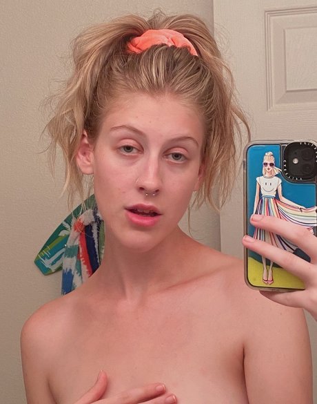 Foto di nudo di fuga di OnlyFans di Jessica Waters