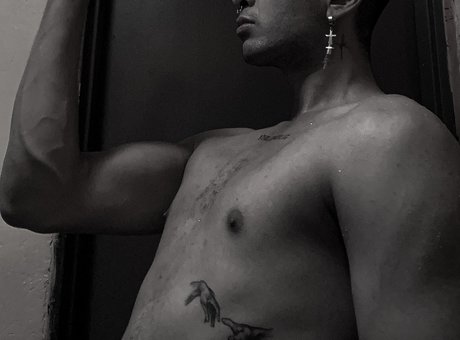 Foto di nudo di fuga di OnlyFans di Jared Acevedo
