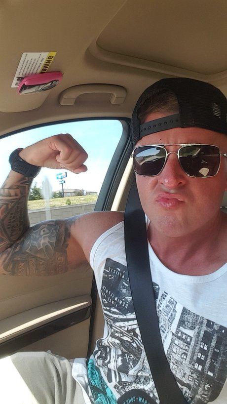 Foto di nudo di fuga di OnlyFans di Justin Daniels