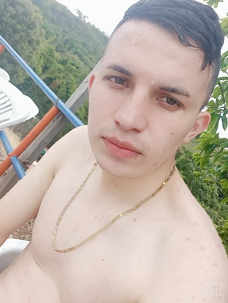 Foto di nudo di fuga di OnlyFans di Jhon Aguiar