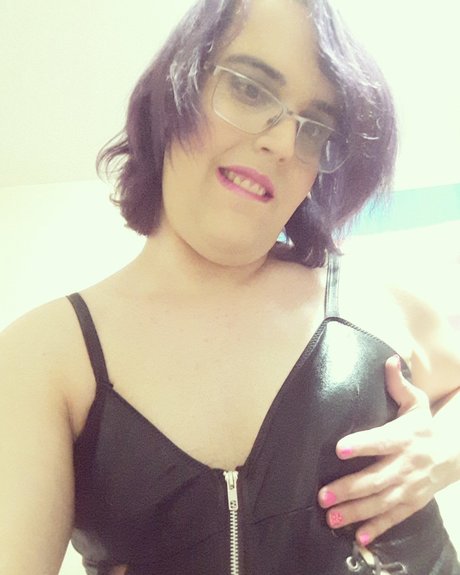 Foto di nudo di fuga di OnlyFans di P