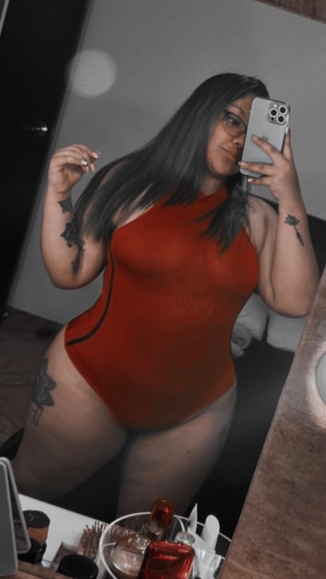 Foto di nudo di fuga di OnlyFans di Candy Eli