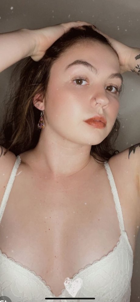 Foto di nudo di fuga di OnlyFans di Chesley
