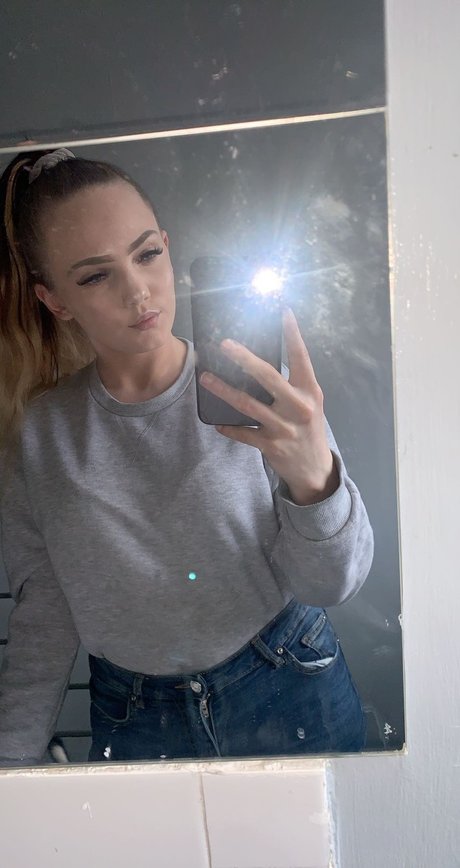 Foto di nudo di fuga di OnlyFans di Diana
