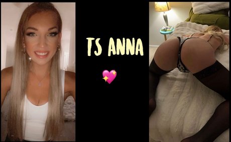 Foto di nudo di fuga di OnlyFans di Anna