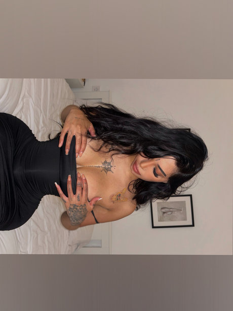 Foto di nudo di fuga di OnlyFans di   