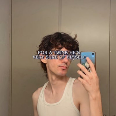 Foto di nudo di fuga di OnlyFans di Him Twink