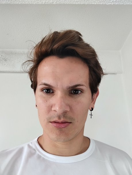 Foto di nudo di fuga di OnlyFans di Jesus Smith