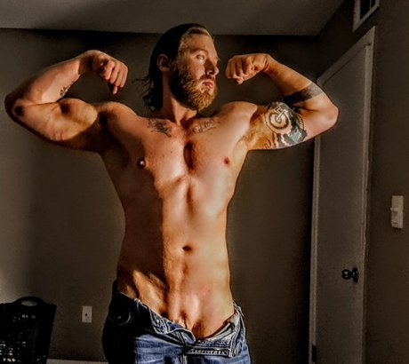Jesse Thomas