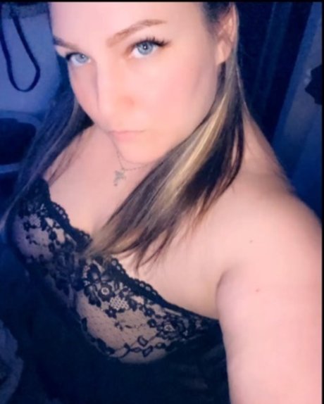 Foto di nudo di fuga di OnlyFans di Italianprincess7