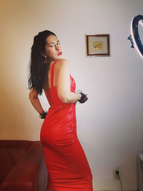 Foto di nudo di fuga di OnlyFans di Mistress Natasha 