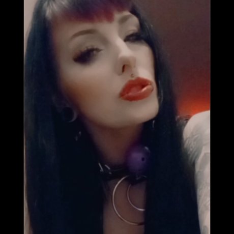 Foto di nudo di fuga di OnlyFans di Luna Devise