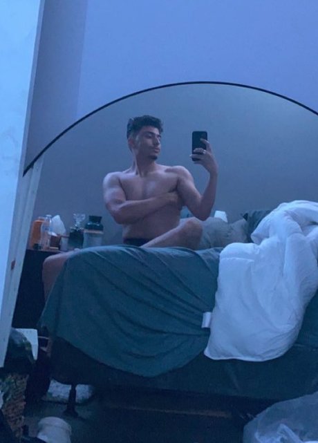 Foto di nudo di fuga di OnlyFans di Jaden Gray