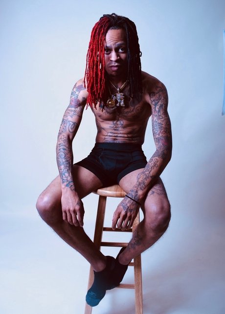 Foto di nudo di fuga di OnlyFans di Mistake