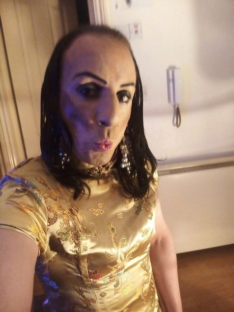 Foto di nudo di fuga di OnlyFans di Ella May